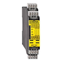 SCHMERSAL (101172210) 24V AC/DC SAFETY CONTROLLER
