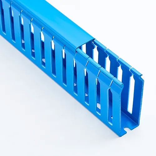 BETADUCT 75Hx100W NARROW SLOT BLUE TRUNKING