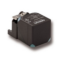 OMRON E2Q5 LONG DISTANCE SQUARE INDUCTIVE SENSOR