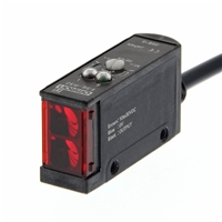 OMRON PHOTOELECTRIC SENSOR 300MM DC 3WIRE PNP